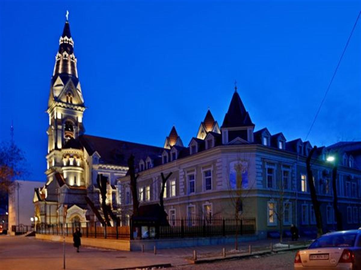 Saint Paul Odessa Hotel Exterior photo